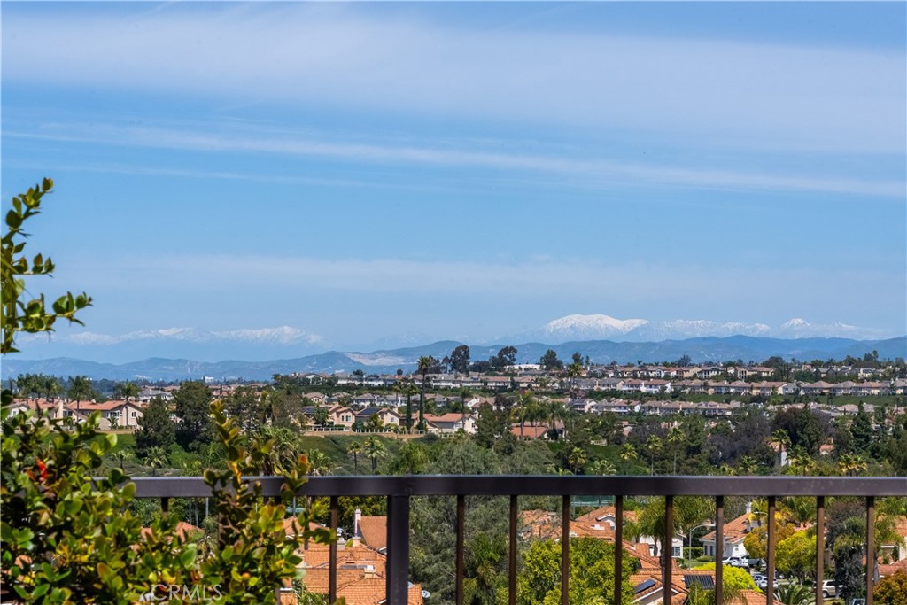 28655 Via Pasatiempo