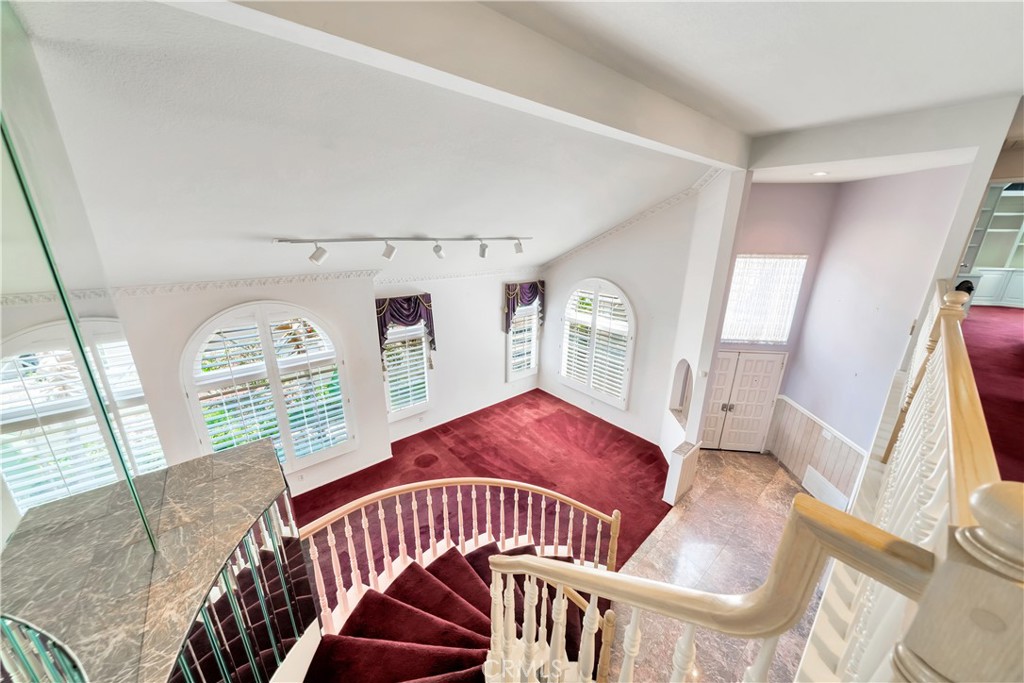 28655 Via Pasatiempo