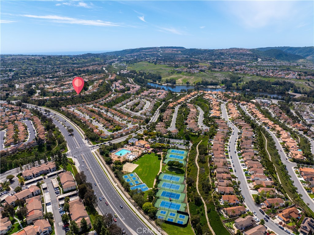 28655 Via Pasatiempo