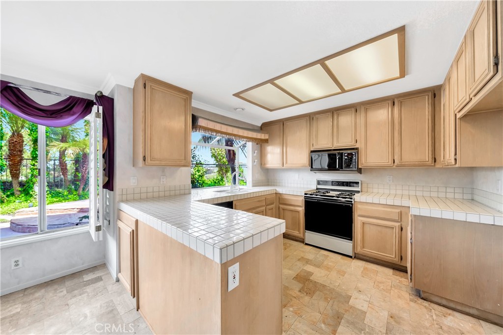 28655 Via Pasatiempo