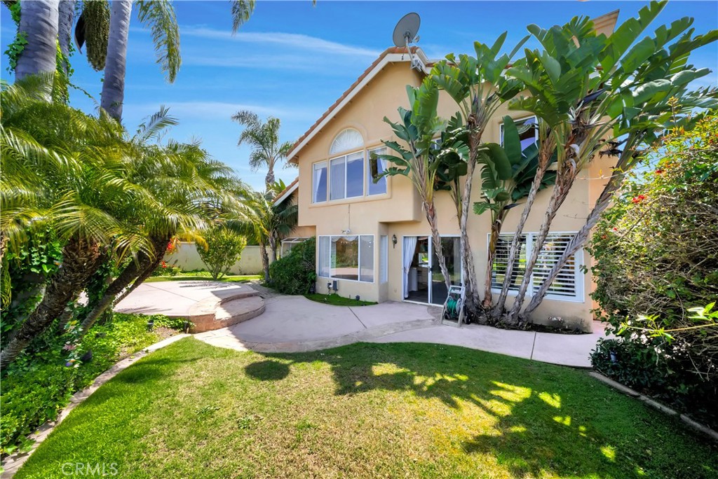 28655 Via Pasatiempo