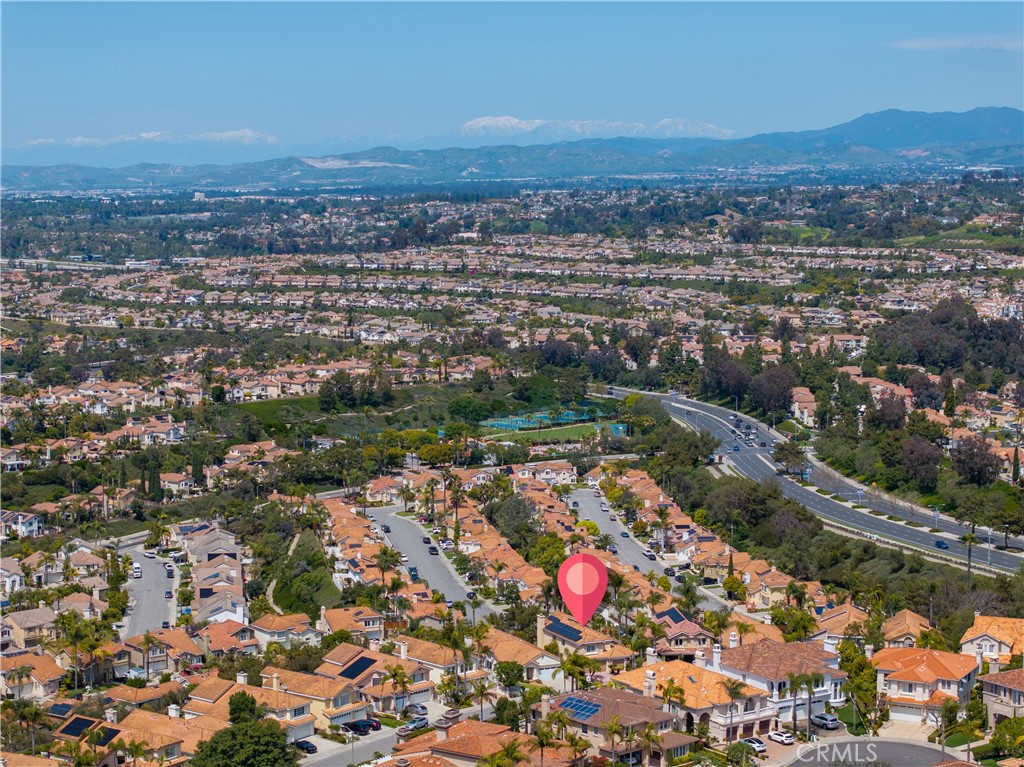 28655 Via Pasatiempo