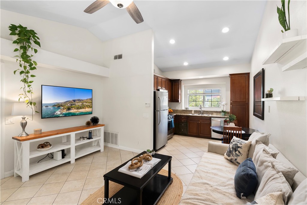 23412 Pacific Park 7C