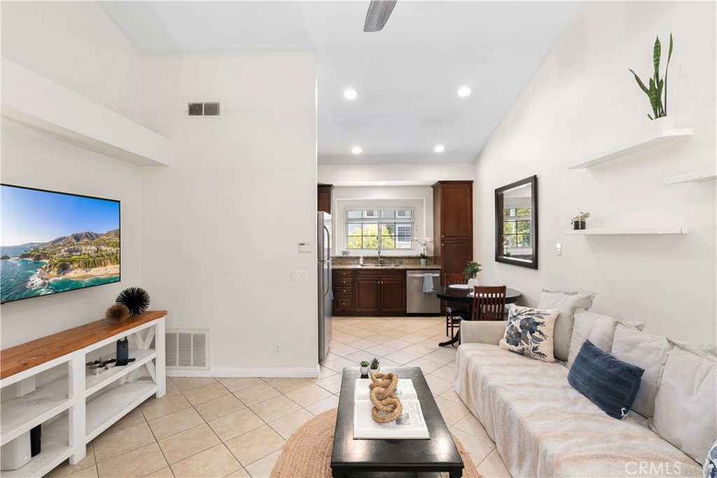 23412 Pacific Park 7C