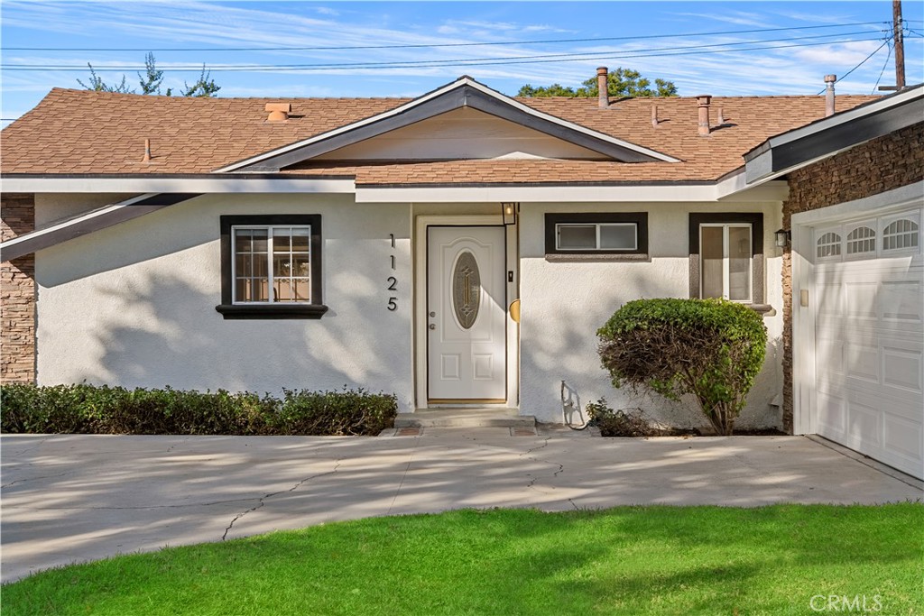 1125 W Hampshire