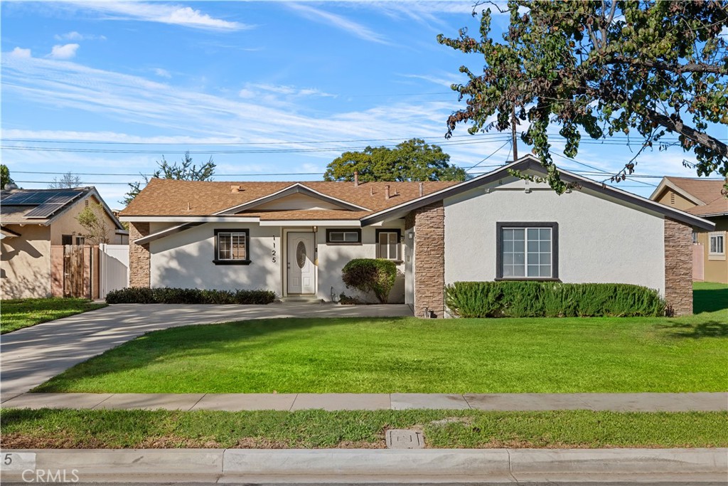 1125 W Hampshire