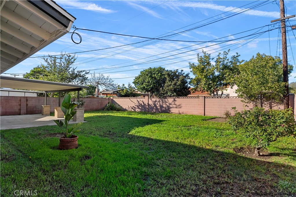 1125 W Hampshire