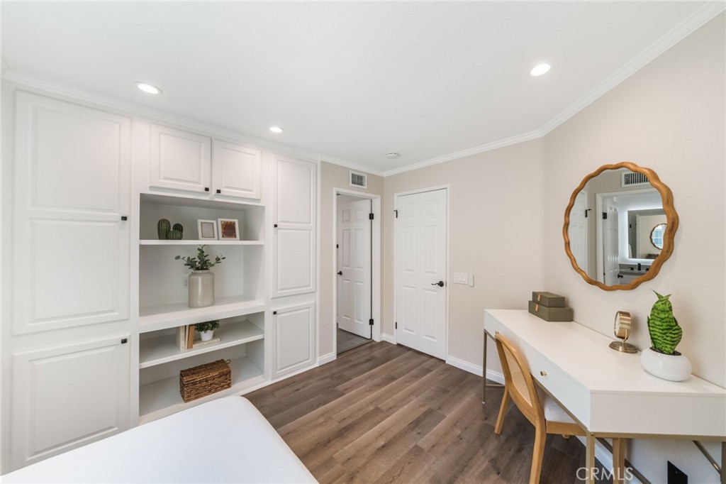 26666 Strafford