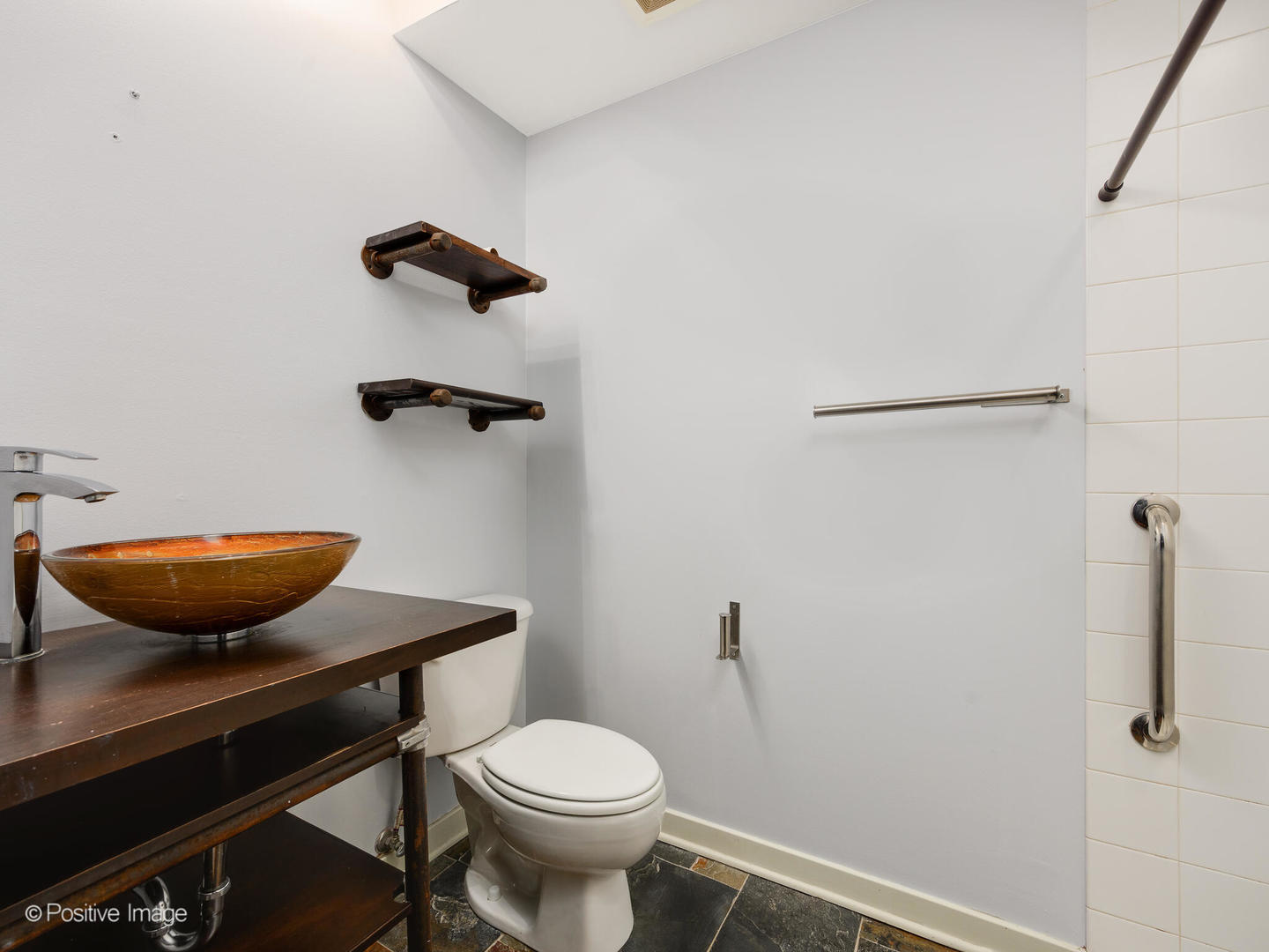1910 S Indiana Avenue Unit: 319