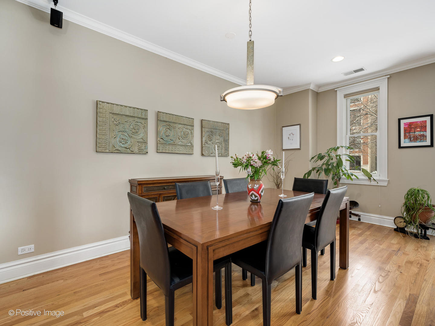 1368 N Mohawk Street Unit: 2S