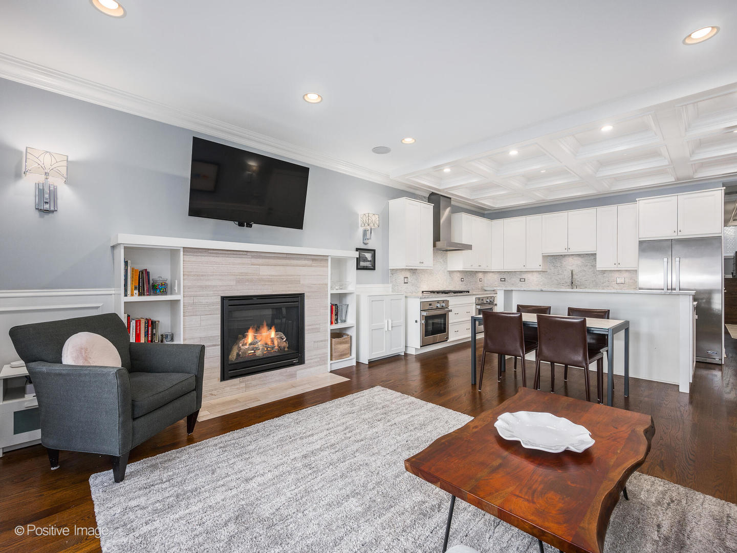 2219 W Wabansia Avenue Unit: 1E