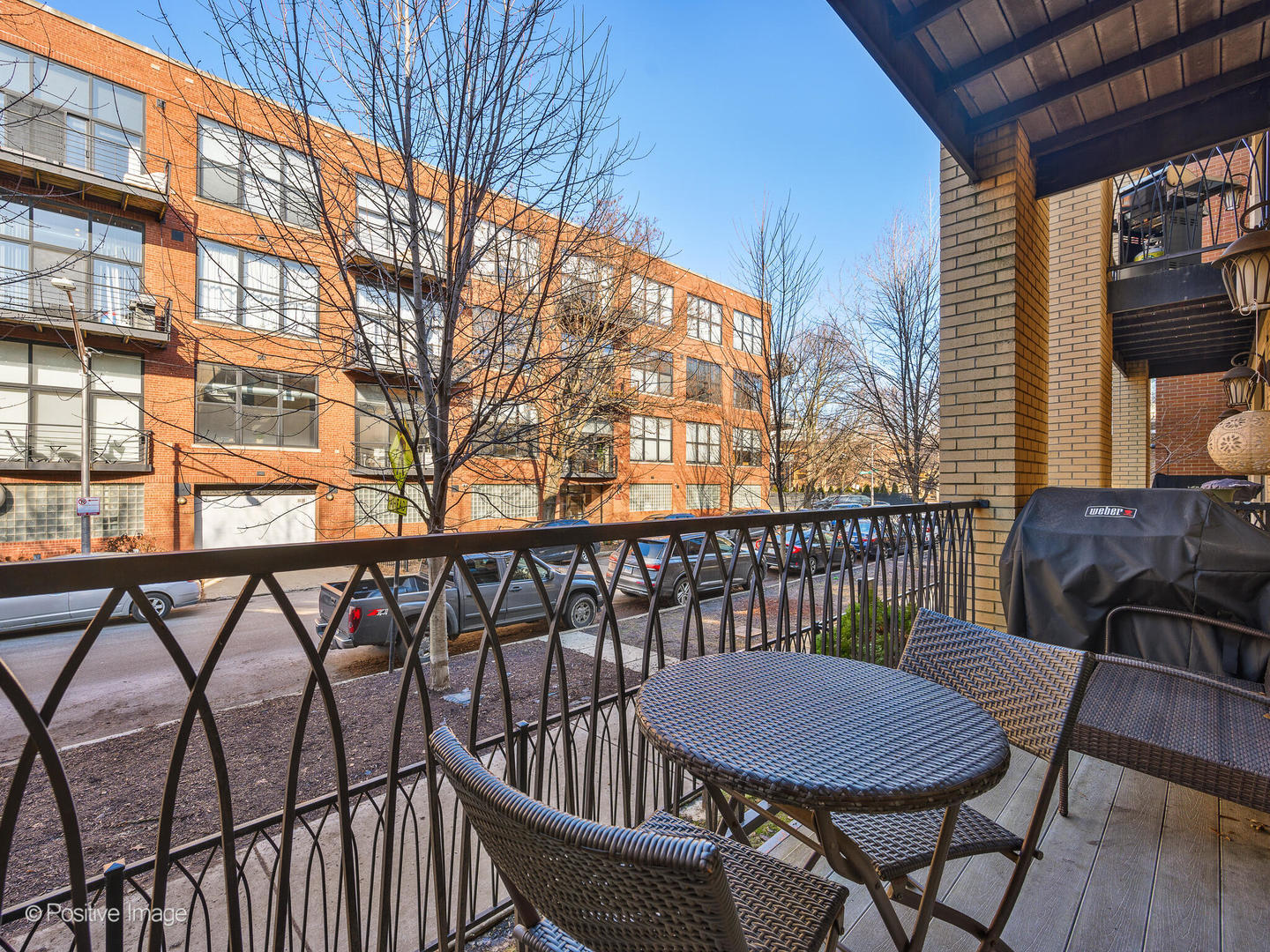 2219 W Wabansia Avenue Unit: 1E