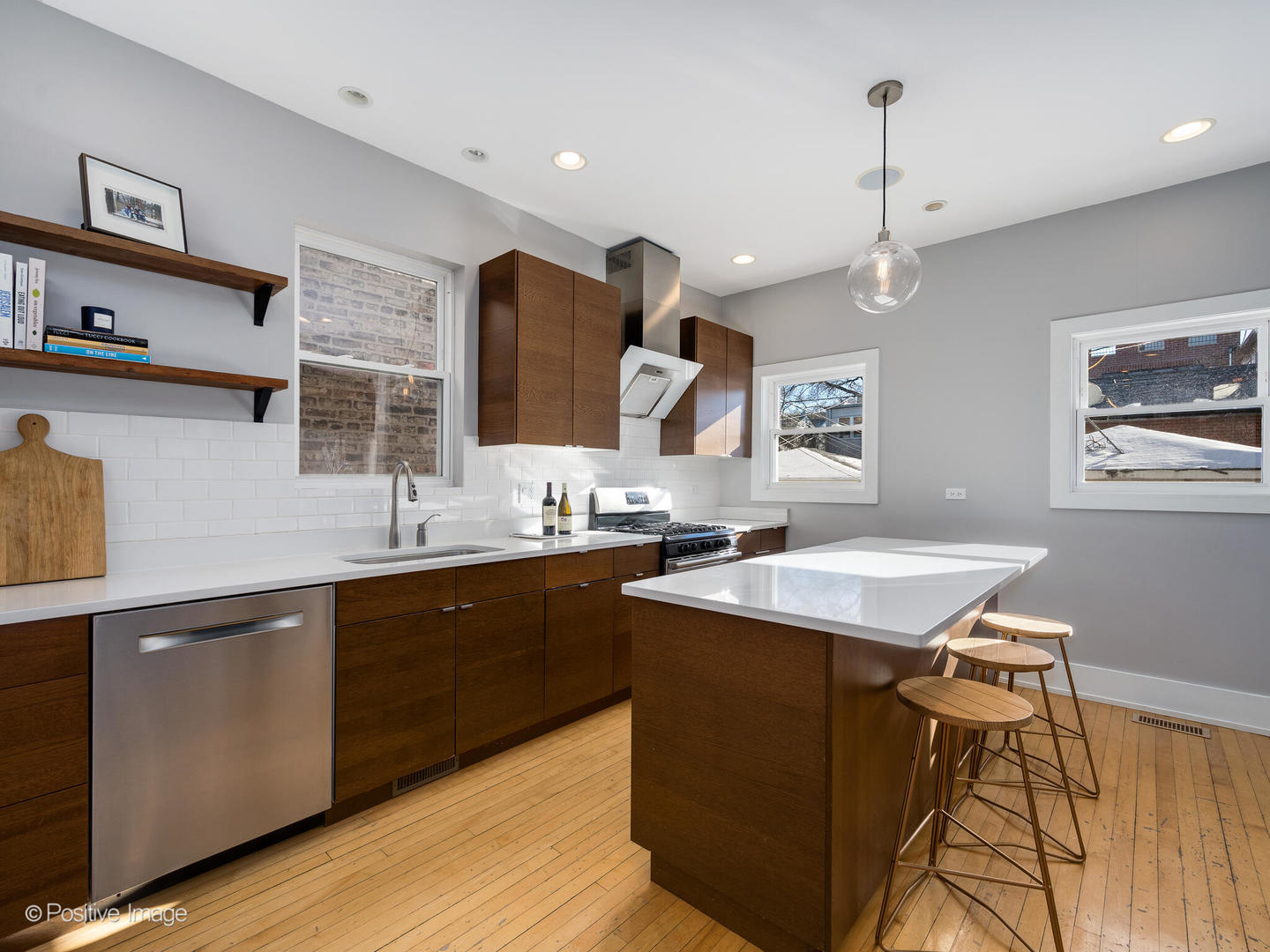 2245 W Charleston Street