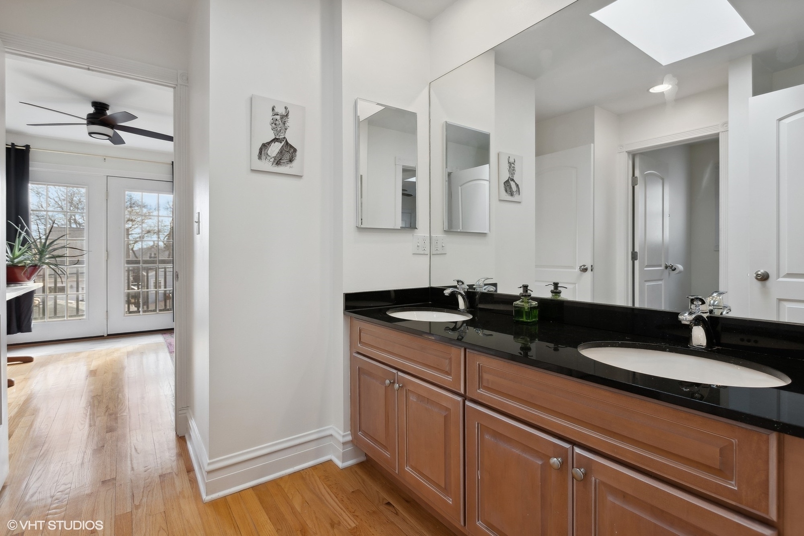 4619 W Waveland Avenue