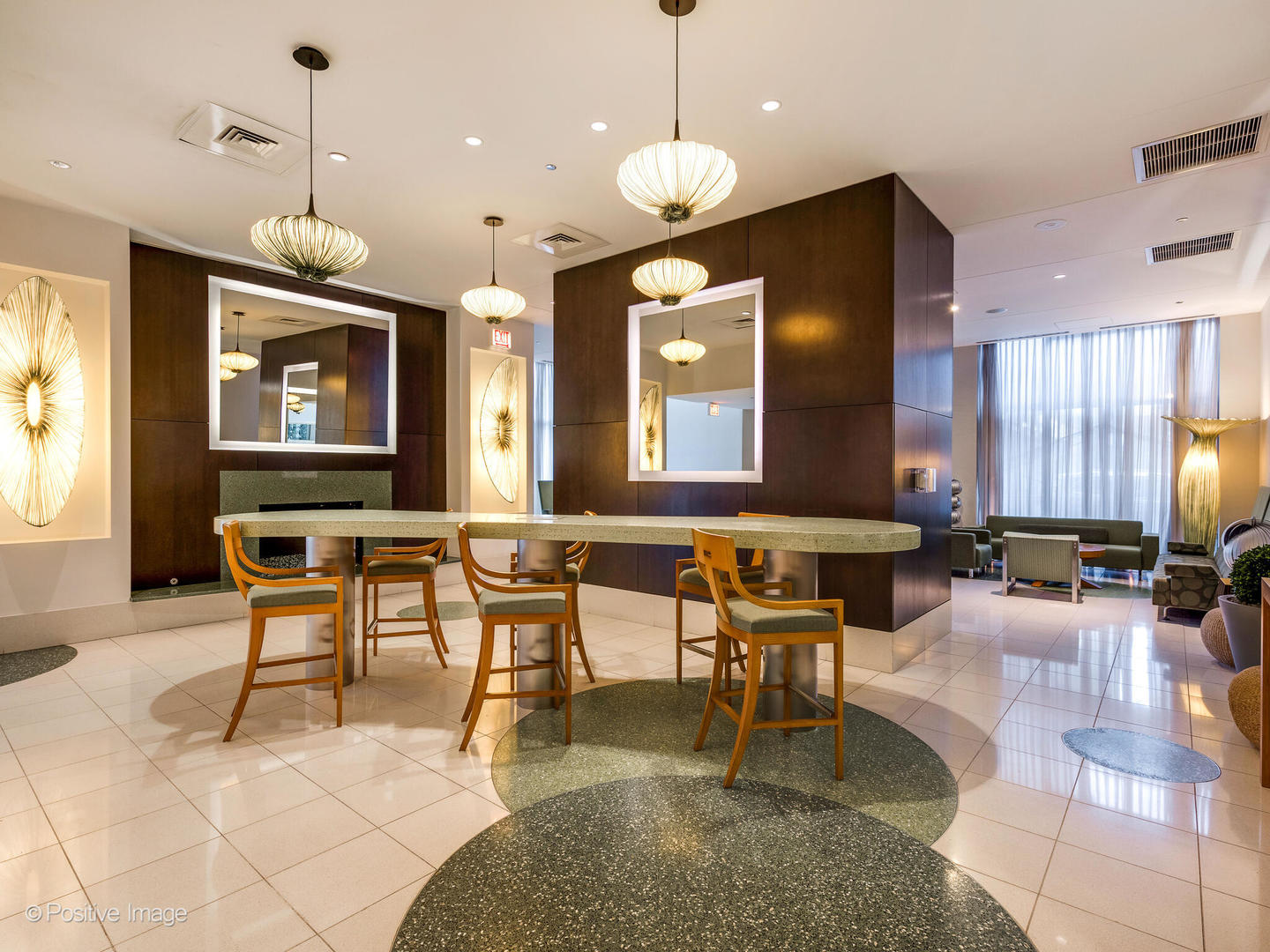 125 S GREEN Street Unit: 604A