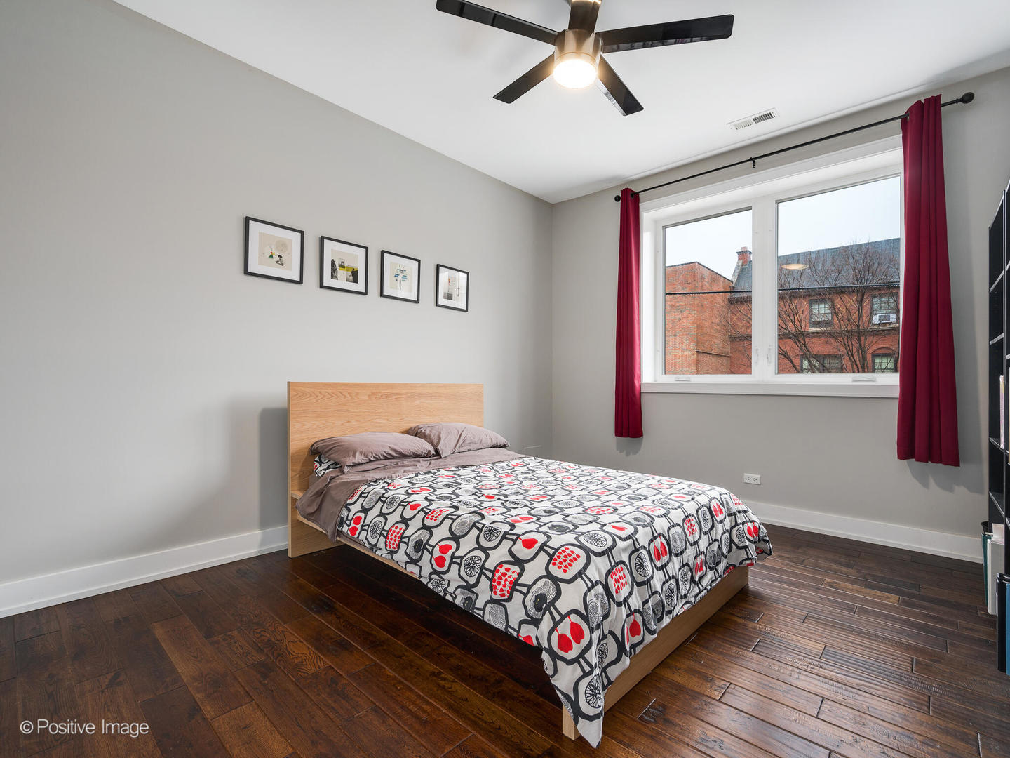 956 N Noble Street Unit: 2N