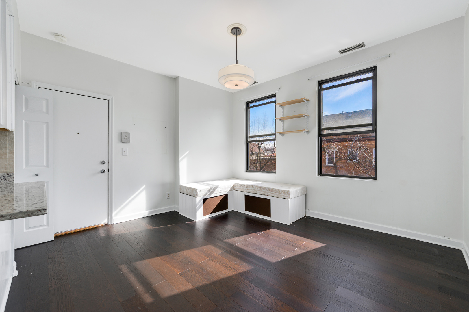 1958 W George Street Unit: 2