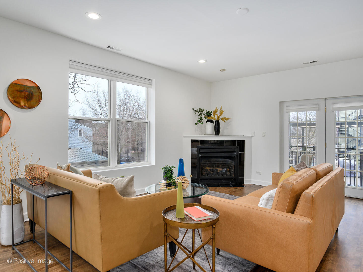 1702 N Artesian Avenue Unit: 2W