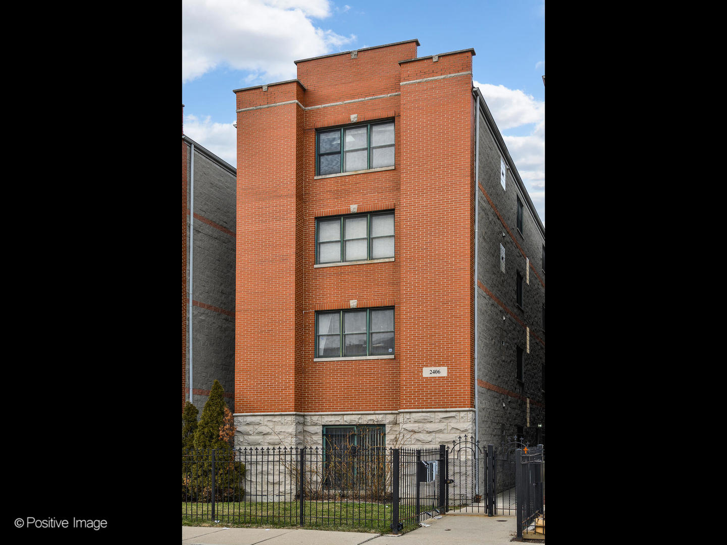 2406 W Flournoy Street Unit: 4