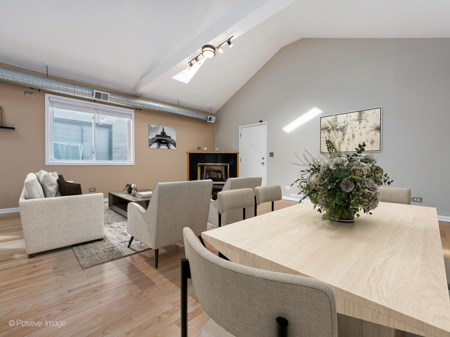 2406 W Flournoy Street Unit: 4