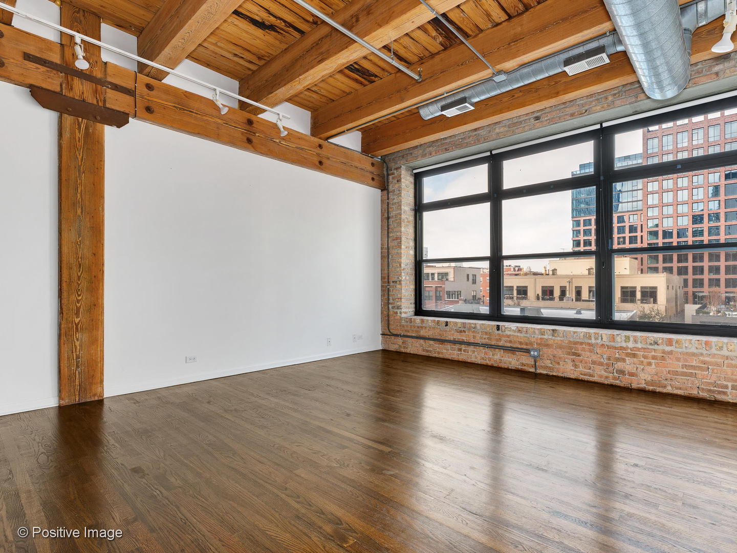 14 N Peoria Street Unit: 4D