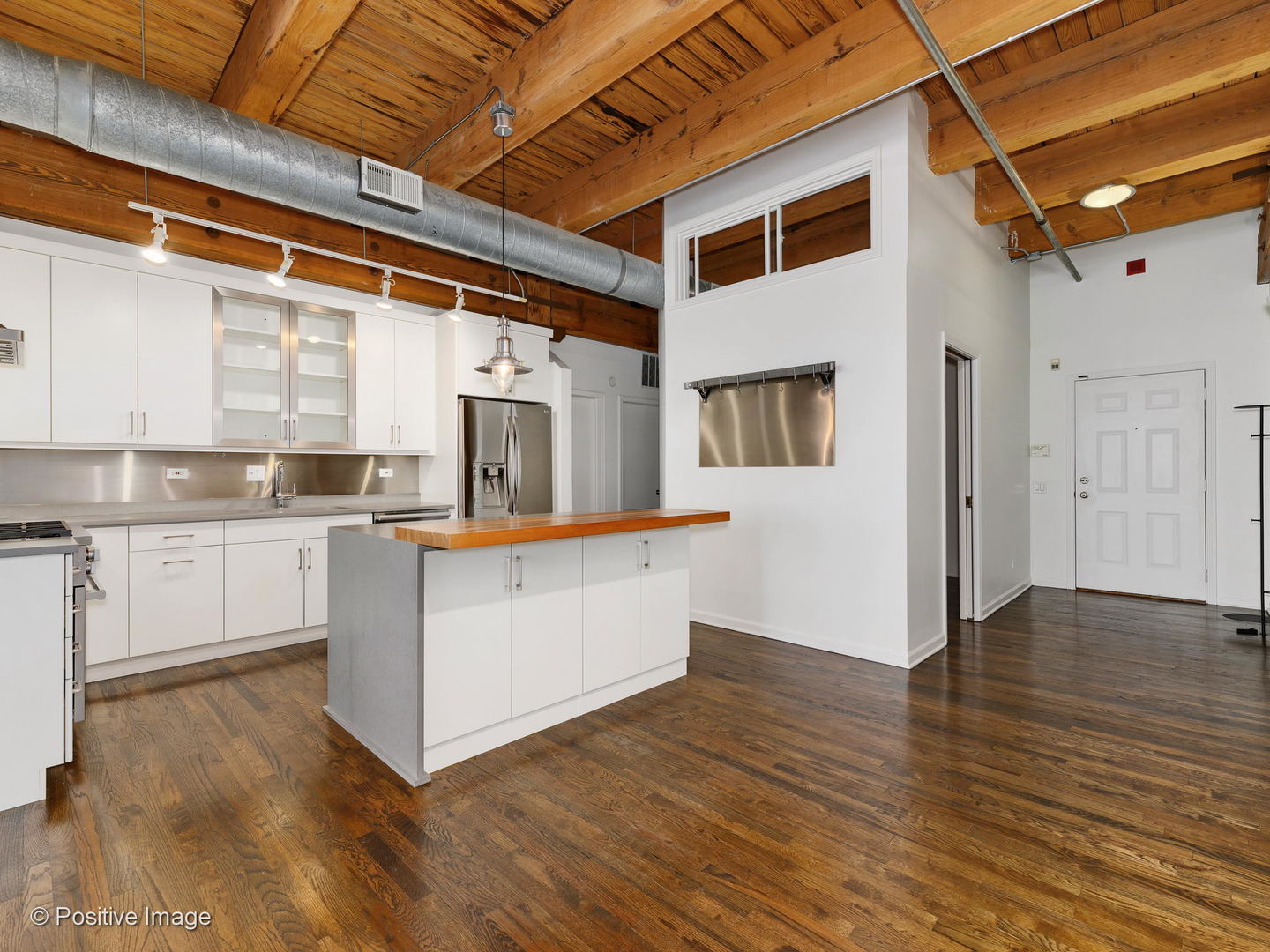 14 N Peoria Street Unit: 4D