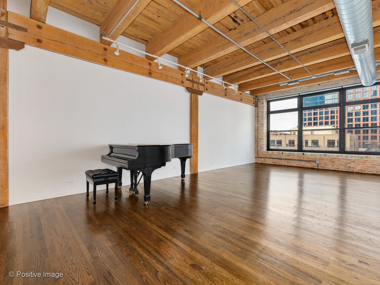 14 N Peoria Street Unit: 4D