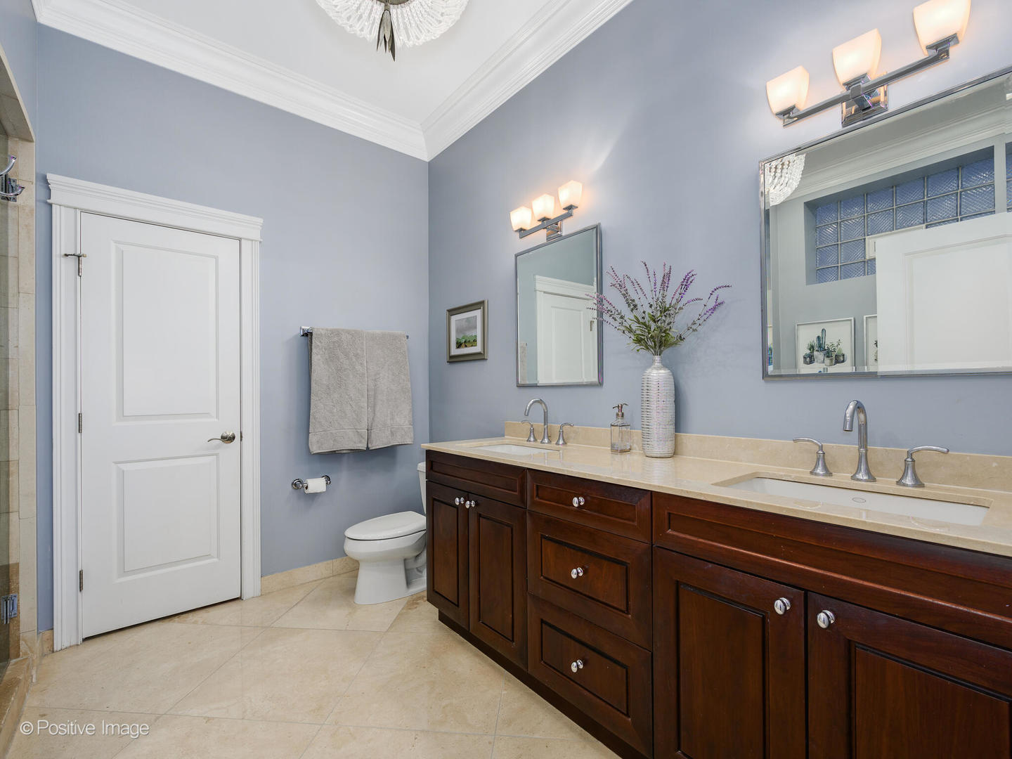 1053 W Wrightwood Avenue Unit: 1