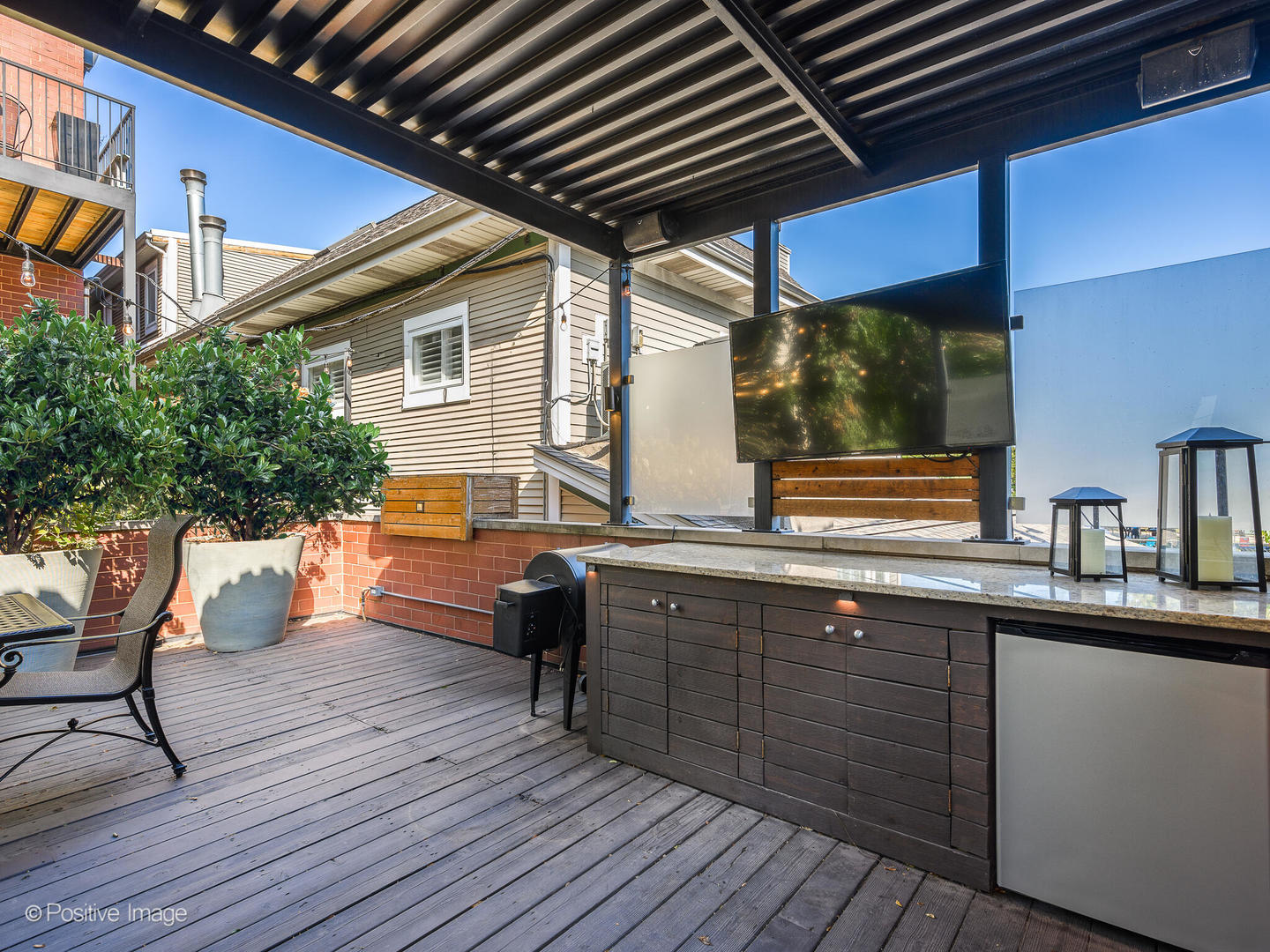 1053 W Wrightwood Avenue Unit: 1