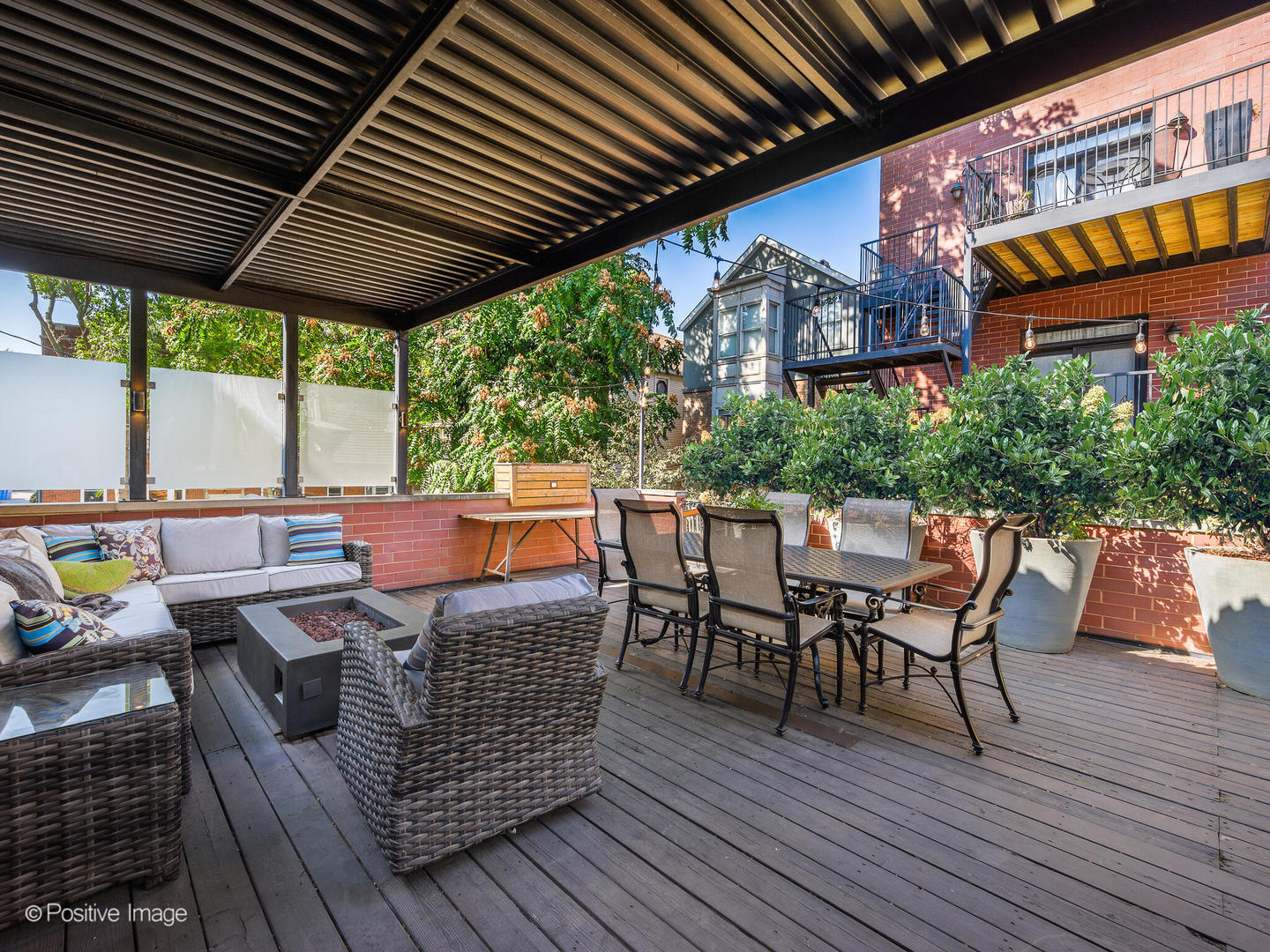 1053 W Wrightwood Avenue Unit: 1