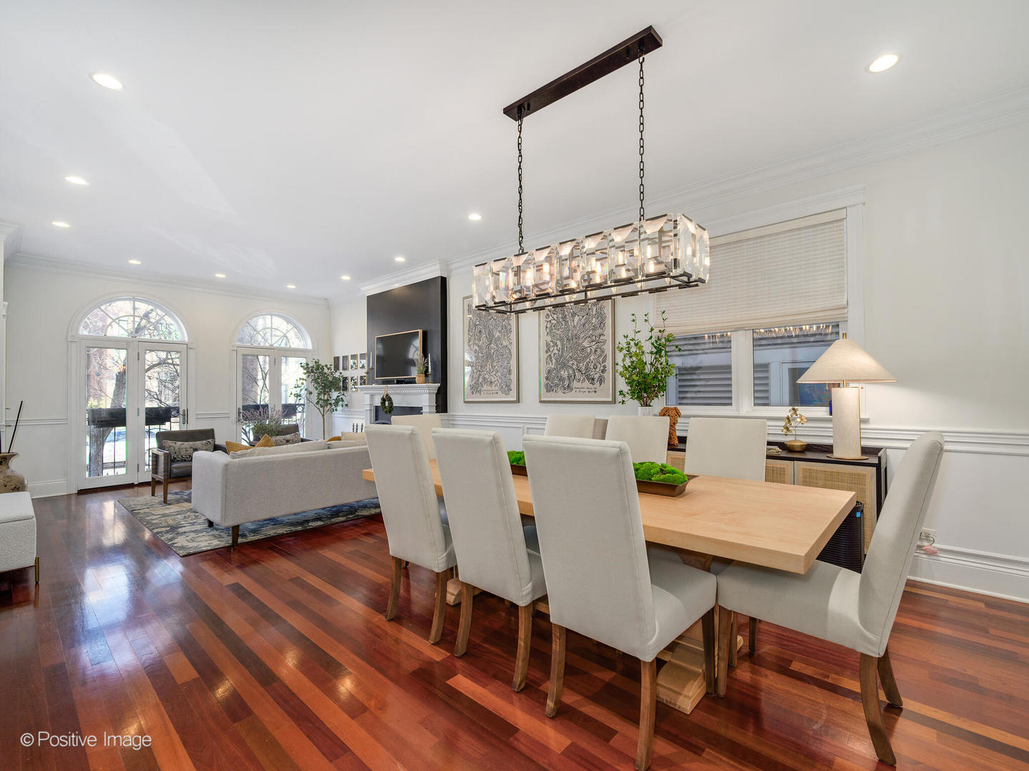 1053 W Wrightwood Avenue Unit: 1