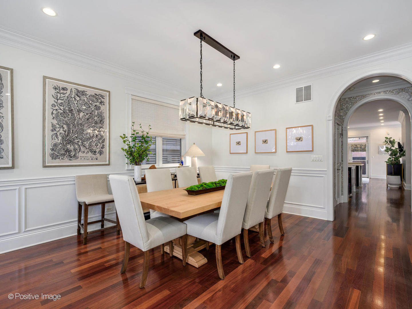 1053 W Wrightwood Avenue Unit: 1