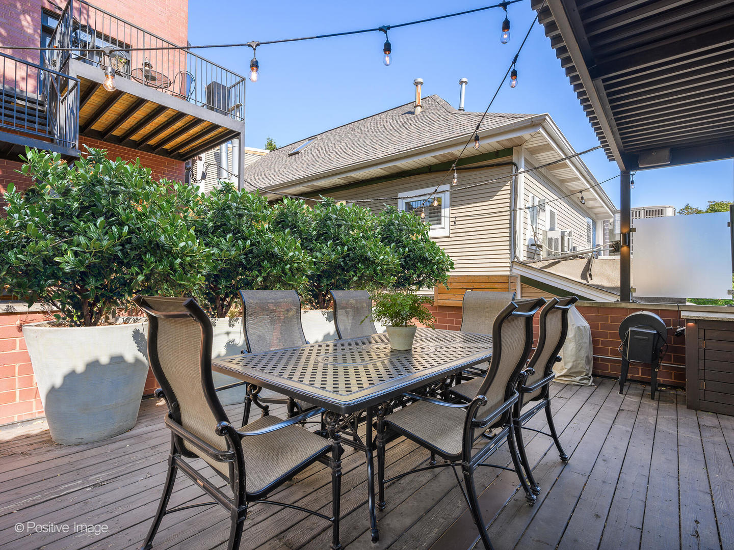 1053 W Wrightwood Avenue Unit: 1