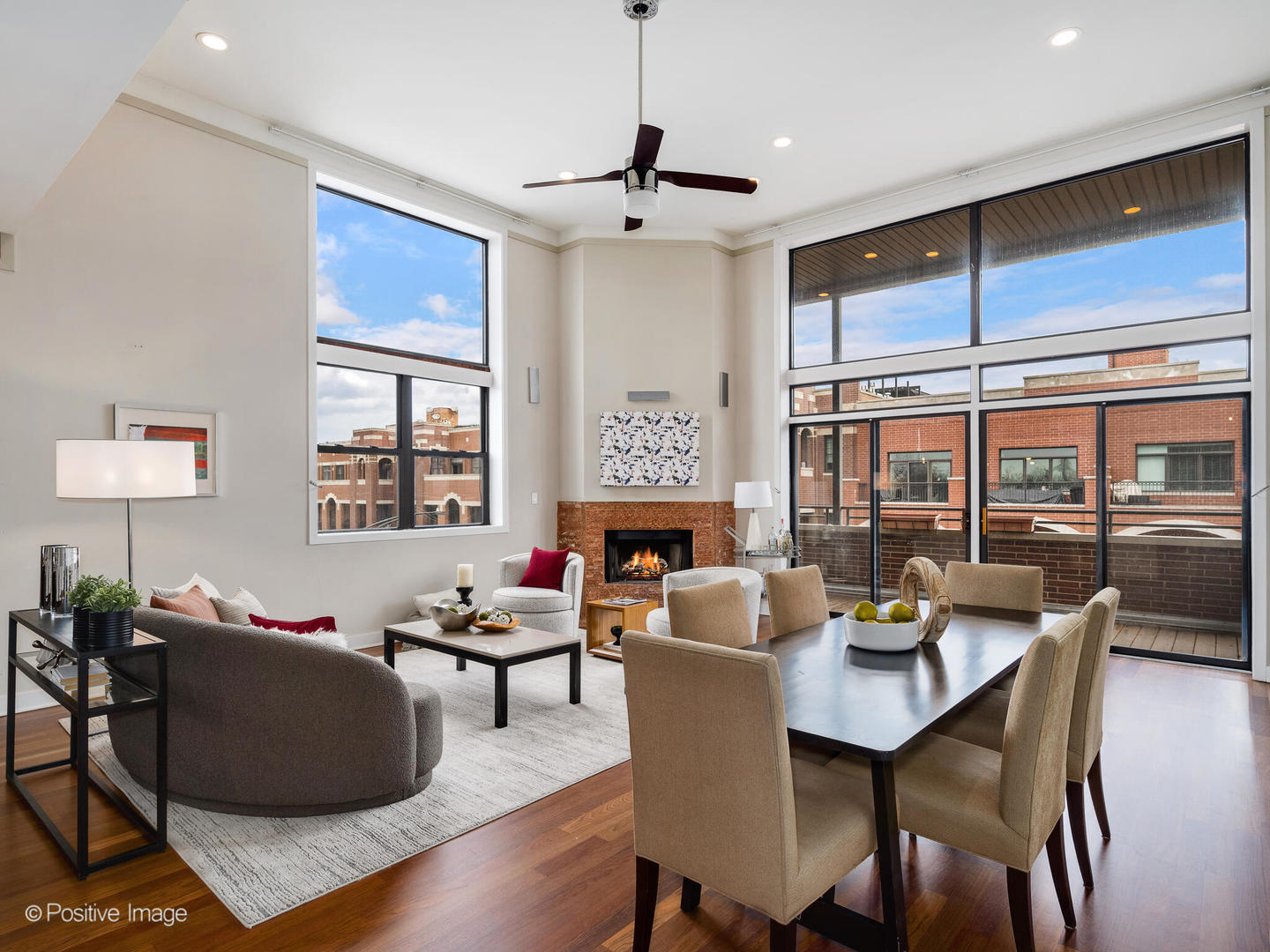 2852 N Halsted Street Unit: 4N