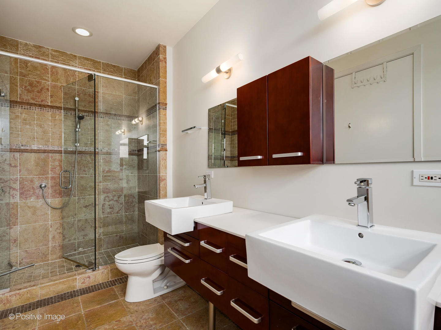 2852 N Halsted Street Unit: 4N