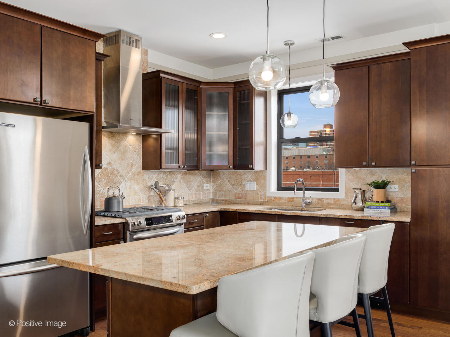 2852 N Halsted Street Unit: 4N