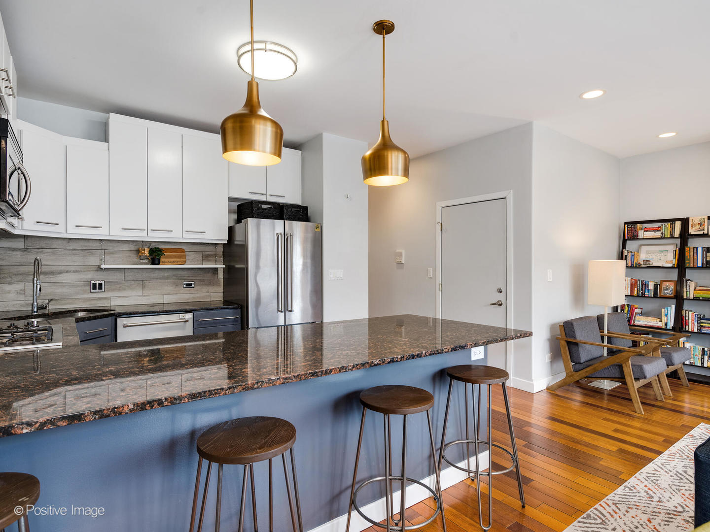 852 N Ashland Avenue Unit: 1