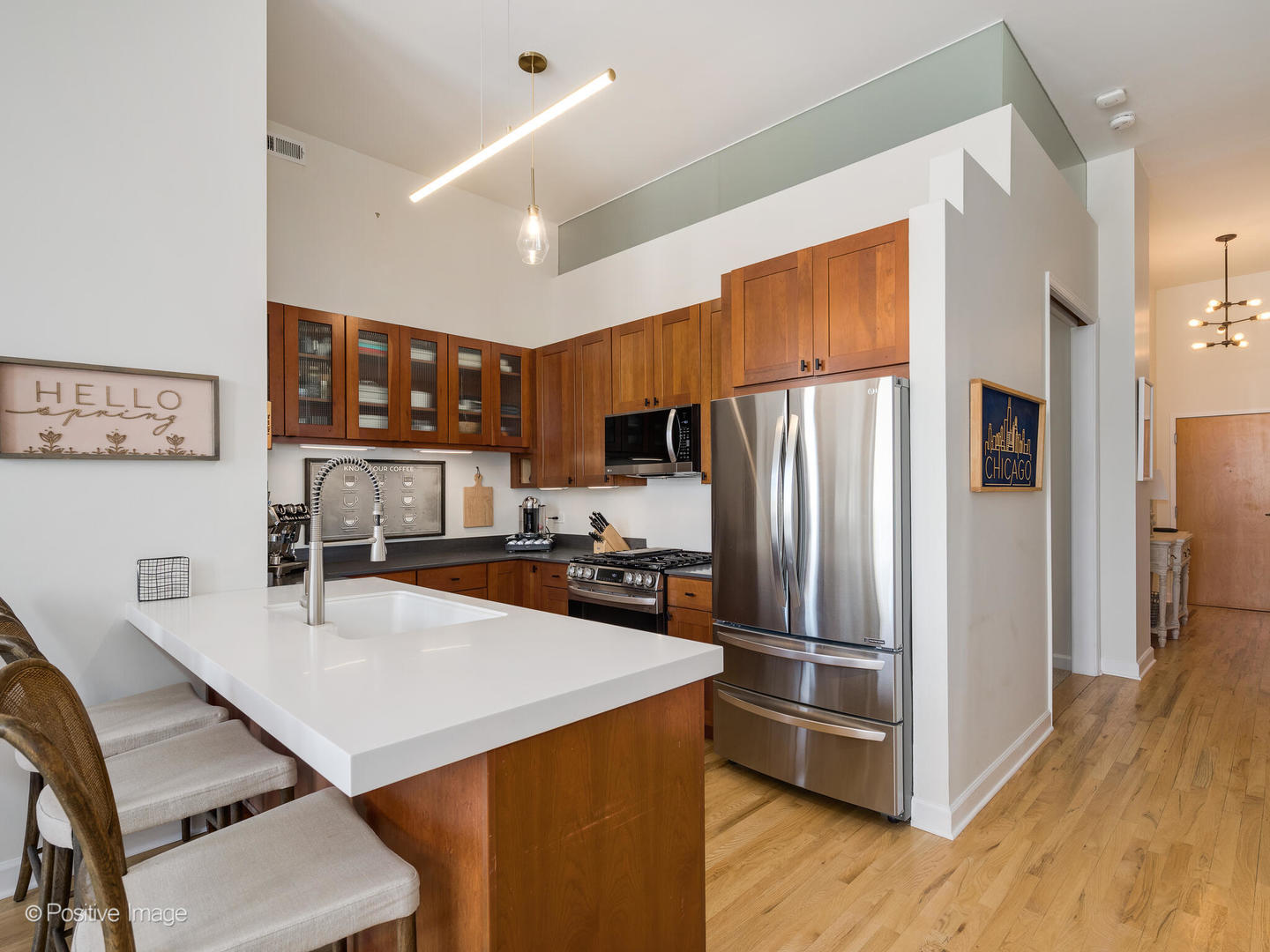 3631 N Halsted Street Unit: 404