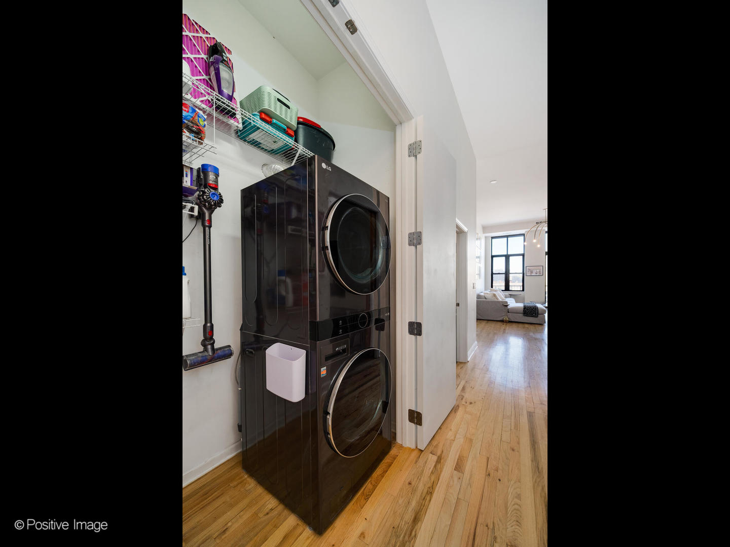 3631 N Halsted Street Unit: 404