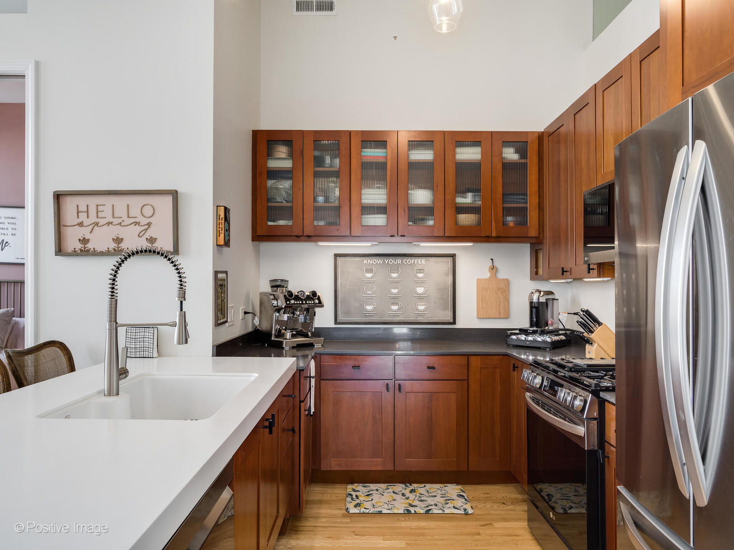 3631 N Halsted Street Unit: 404
