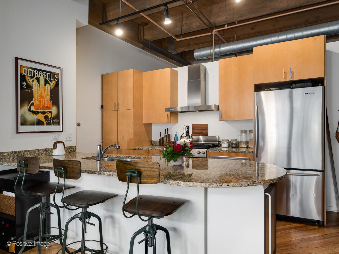 1040 W ADAMS Street Unit: 350