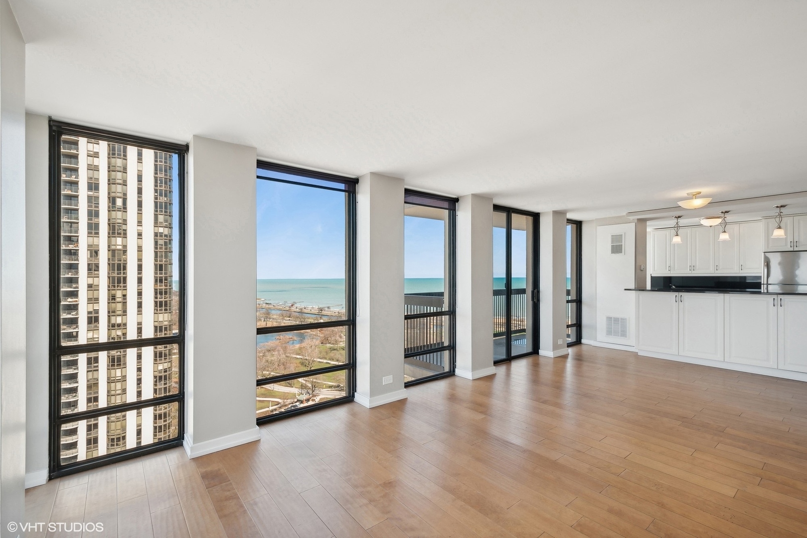 1660 N La Salle Drive Unit: 2912