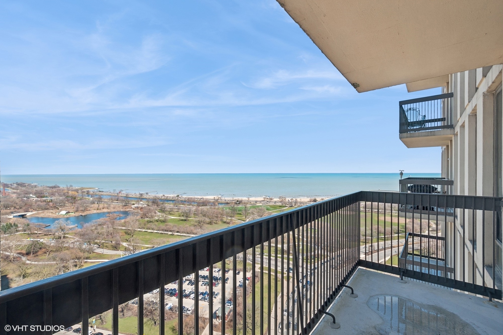 1660 N La Salle Drive Unit: 2912