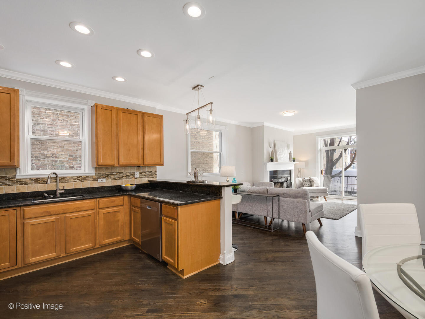 1512 N Campbell Avenue Unit: 1