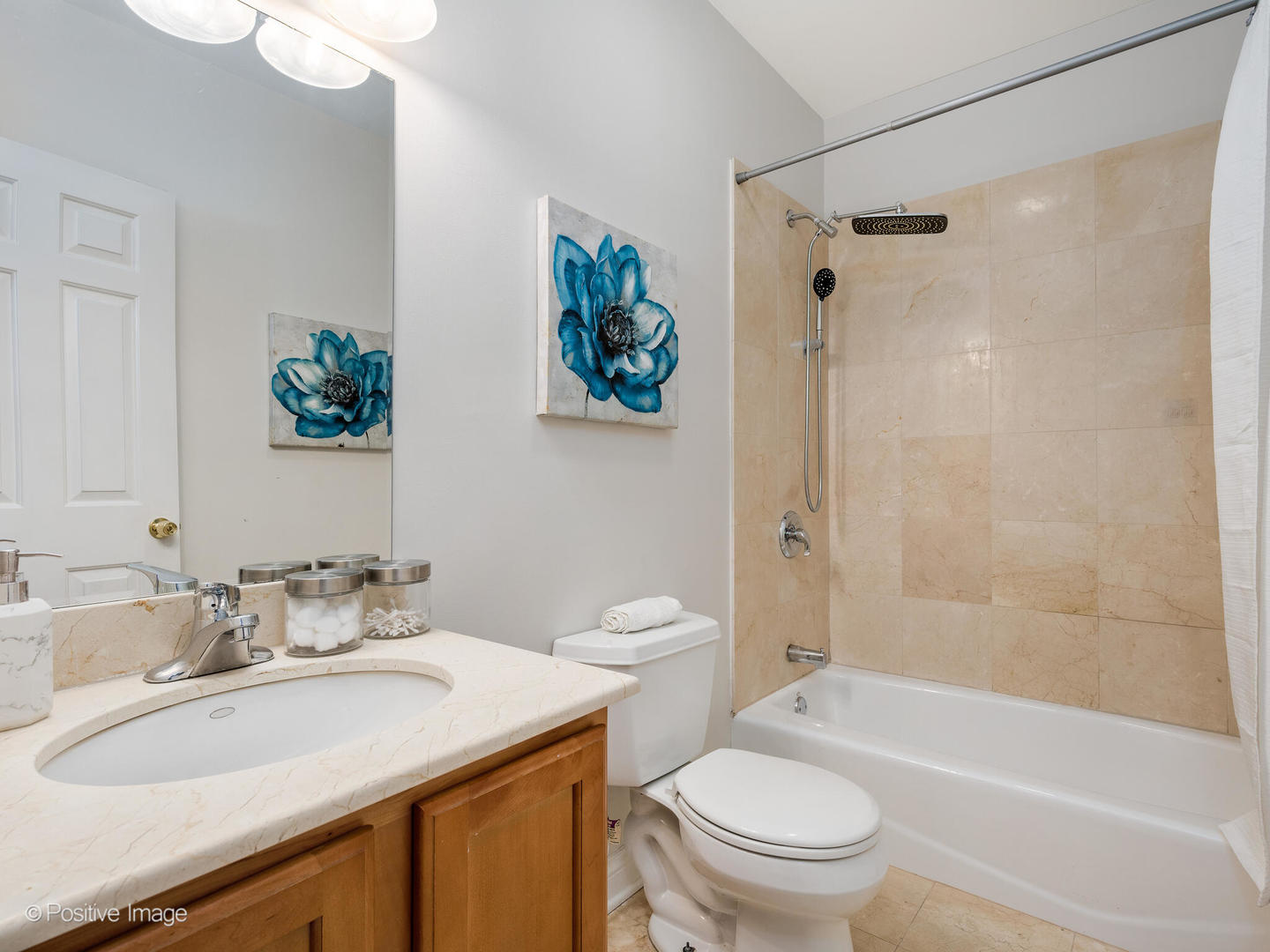 1512 N Campbell Avenue Unit: 1