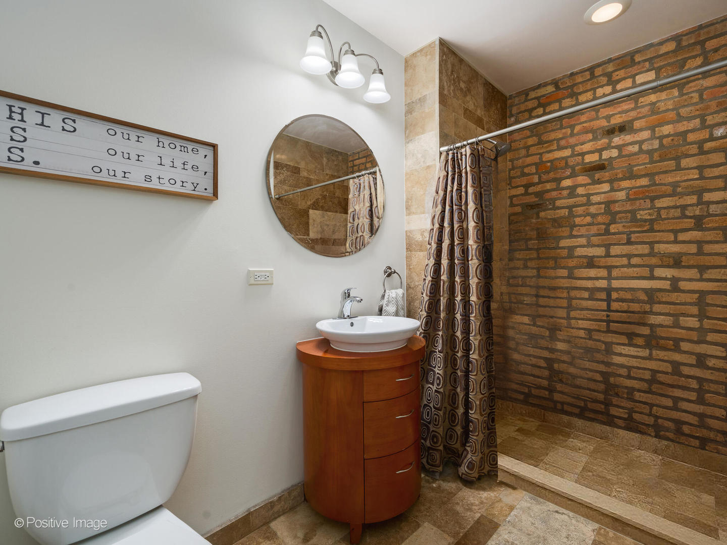 2545 S Dearborn Street Unit: 611
