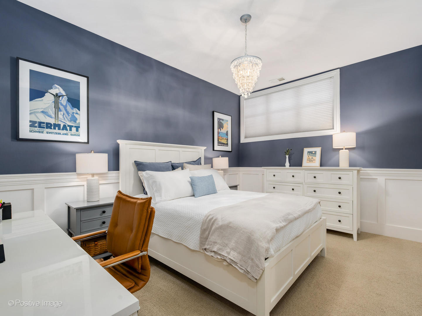 1313 W Carmen Avenue Unit: 1N
