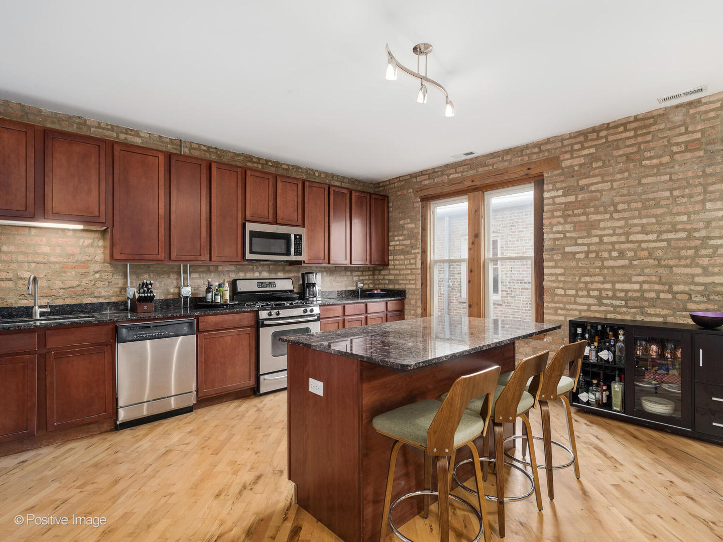 1620 W Columbia Avenue Unit: 3N
