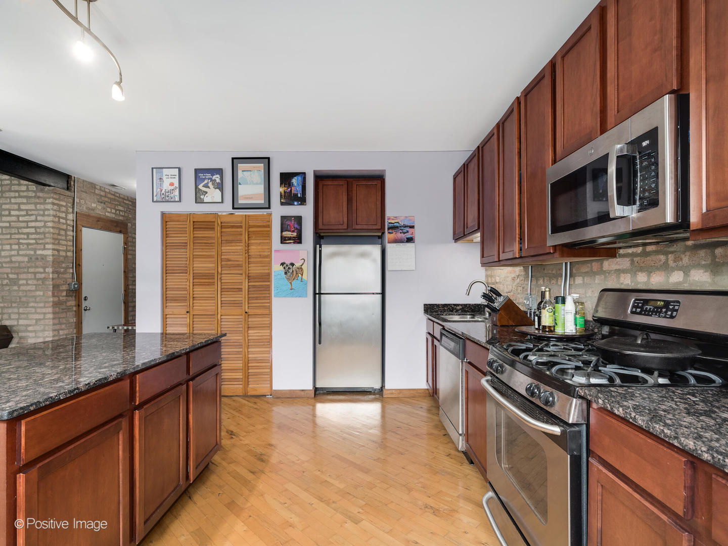 1620 W Columbia Avenue Unit: 3N