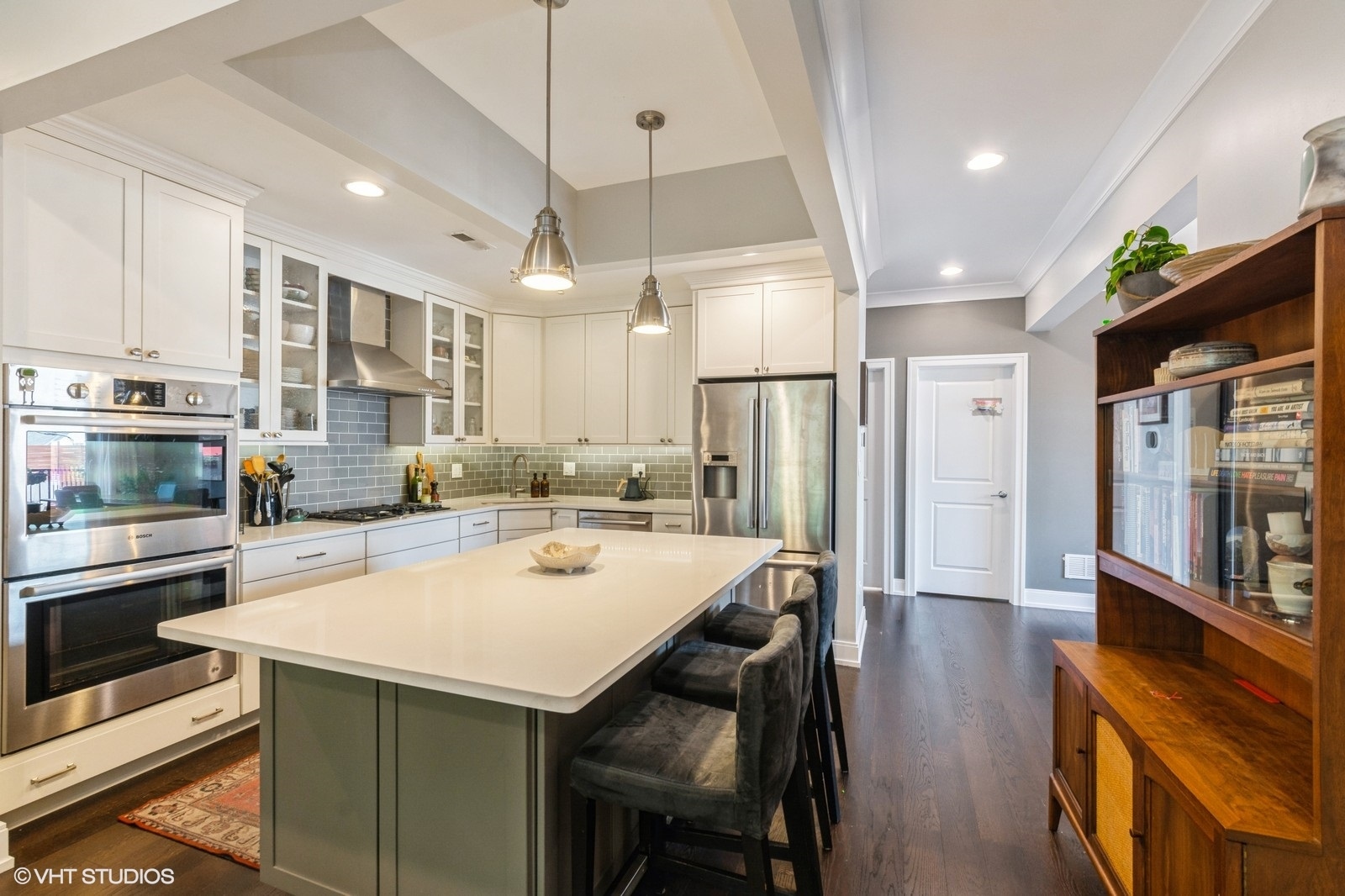 5202 N Oakley Avenue Unit: 3N